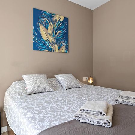 Luxury New Apartment City Center Estepona - Private Parking Экстерьер фото